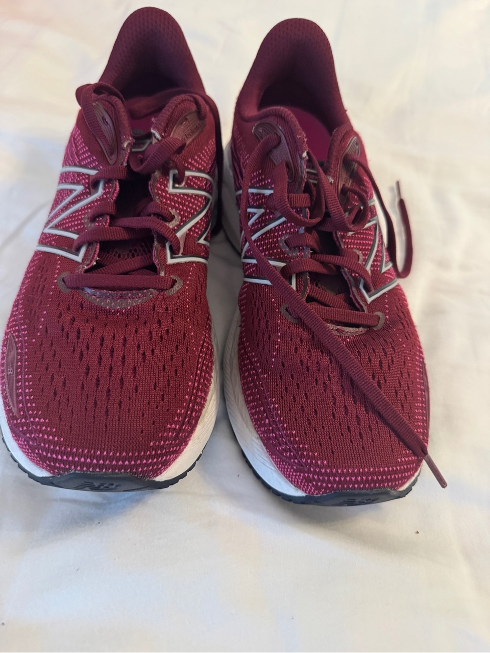 New Balance Women's Running Shoe - Burgundy/White - Picture 4 of 7